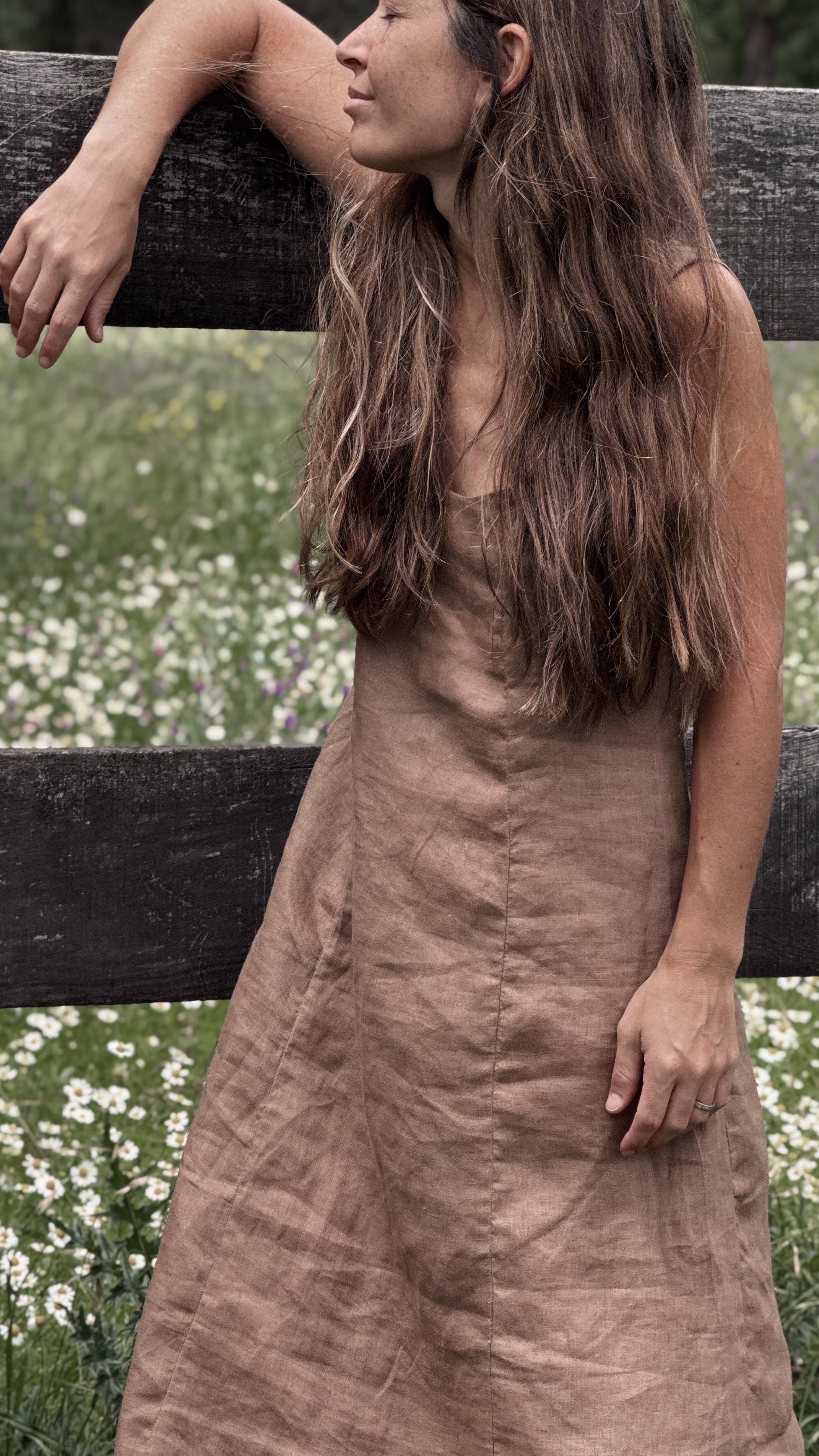 Isabel dress (habano)